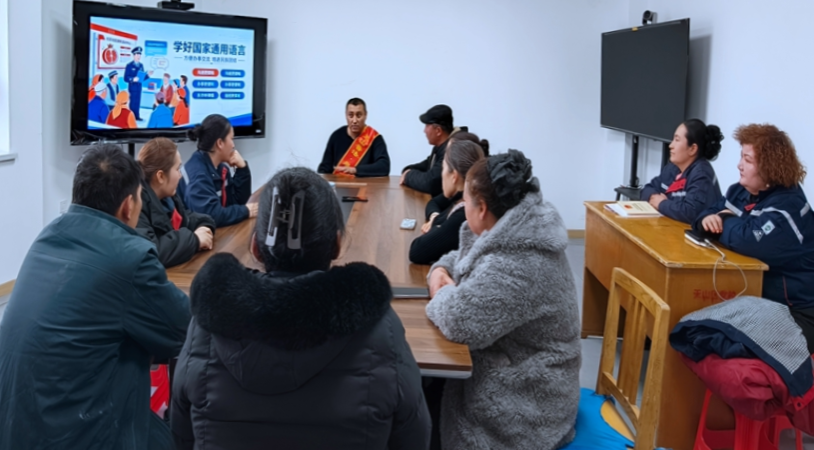 博乐市中心广场 (2).jpg 博乐市中心广场 (2).jpg